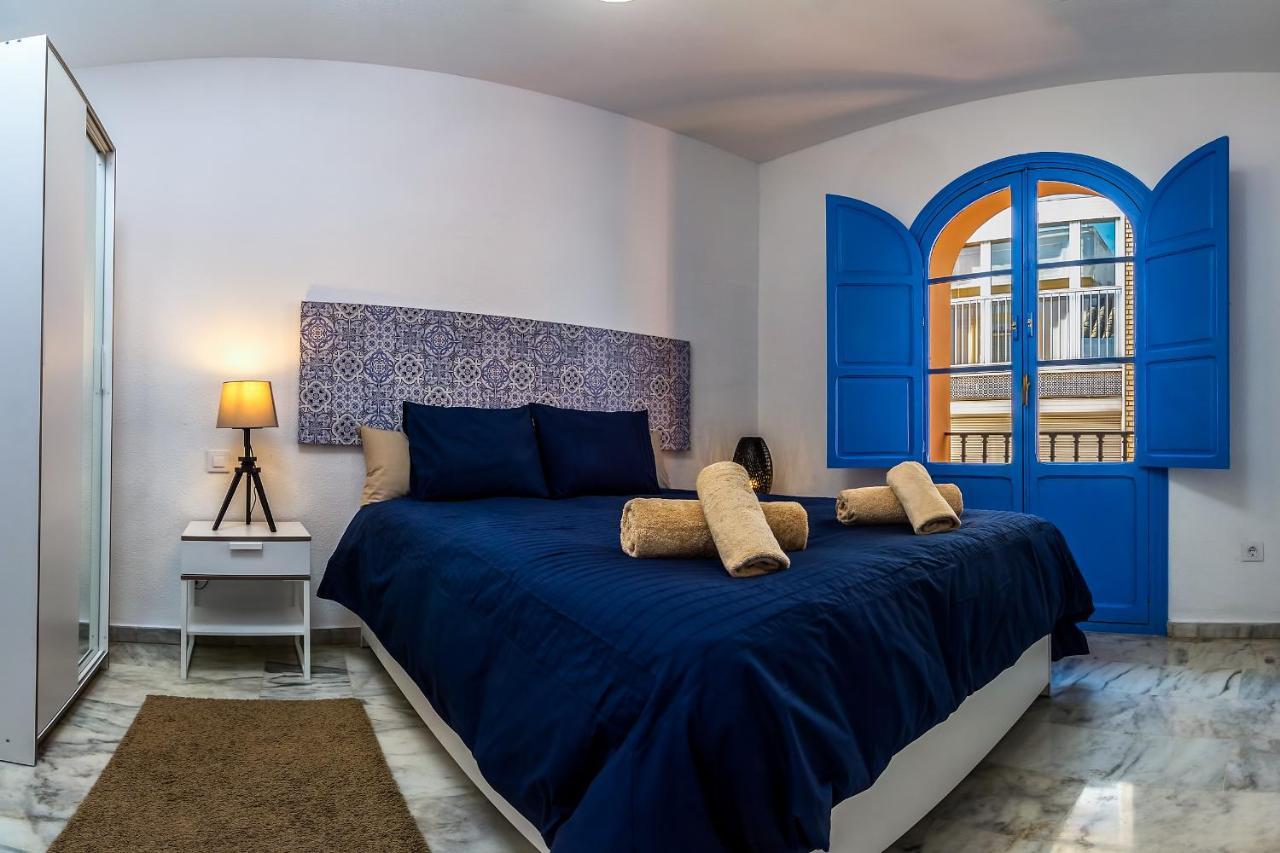 More Center Apartment Севілья Екстер'єр фото
