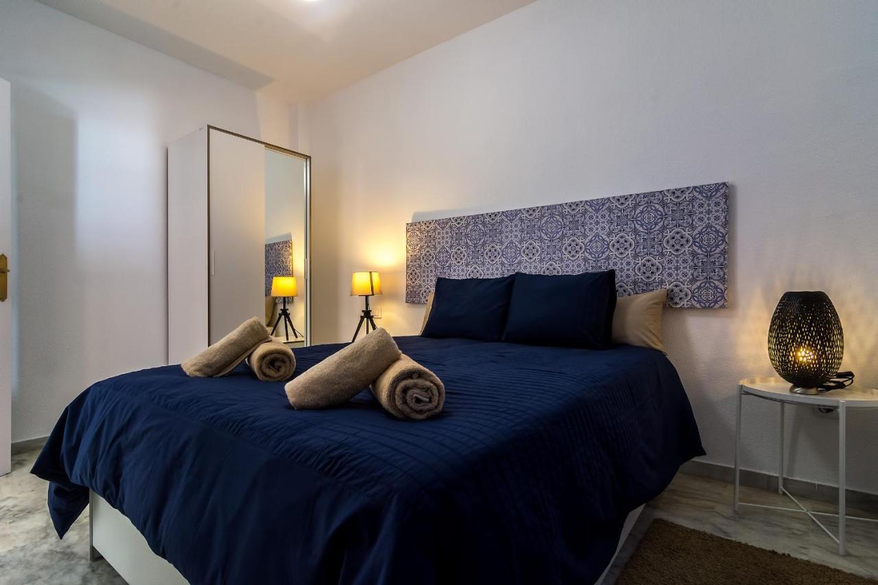More Center Apartment Севілья Екстер'єр фото